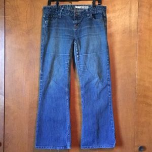 Women’s DKNY jeans size 31S